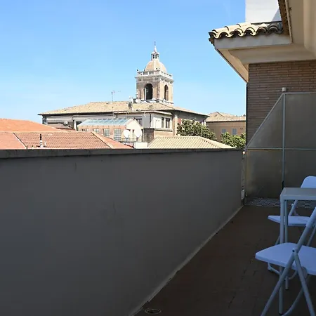 Se262 - Senigallia, Grande In Pieno Centro