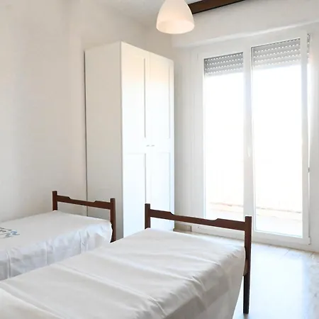 Se262 - Senigallia, Grande In Pieno Centro *